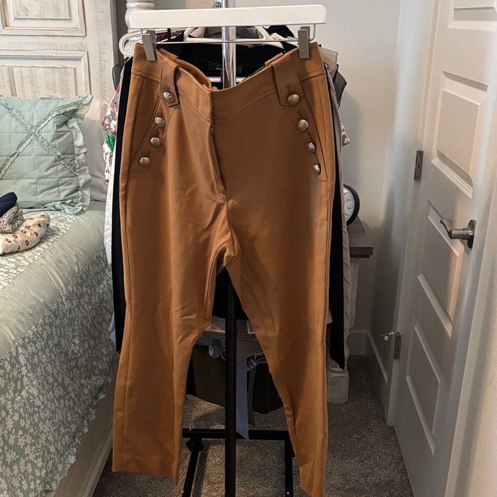 Women’s dress pants